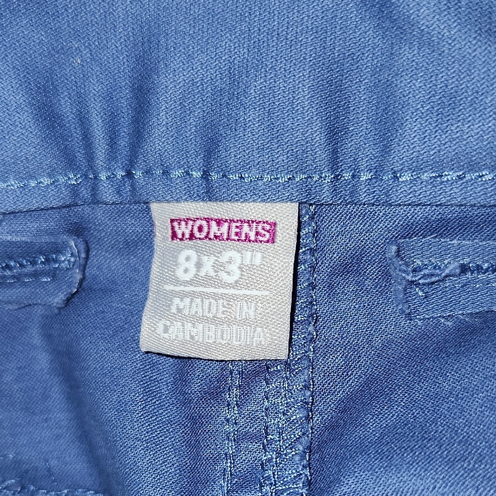 Stio Women's Blue Cargo Shorts - Picture 6 of 11